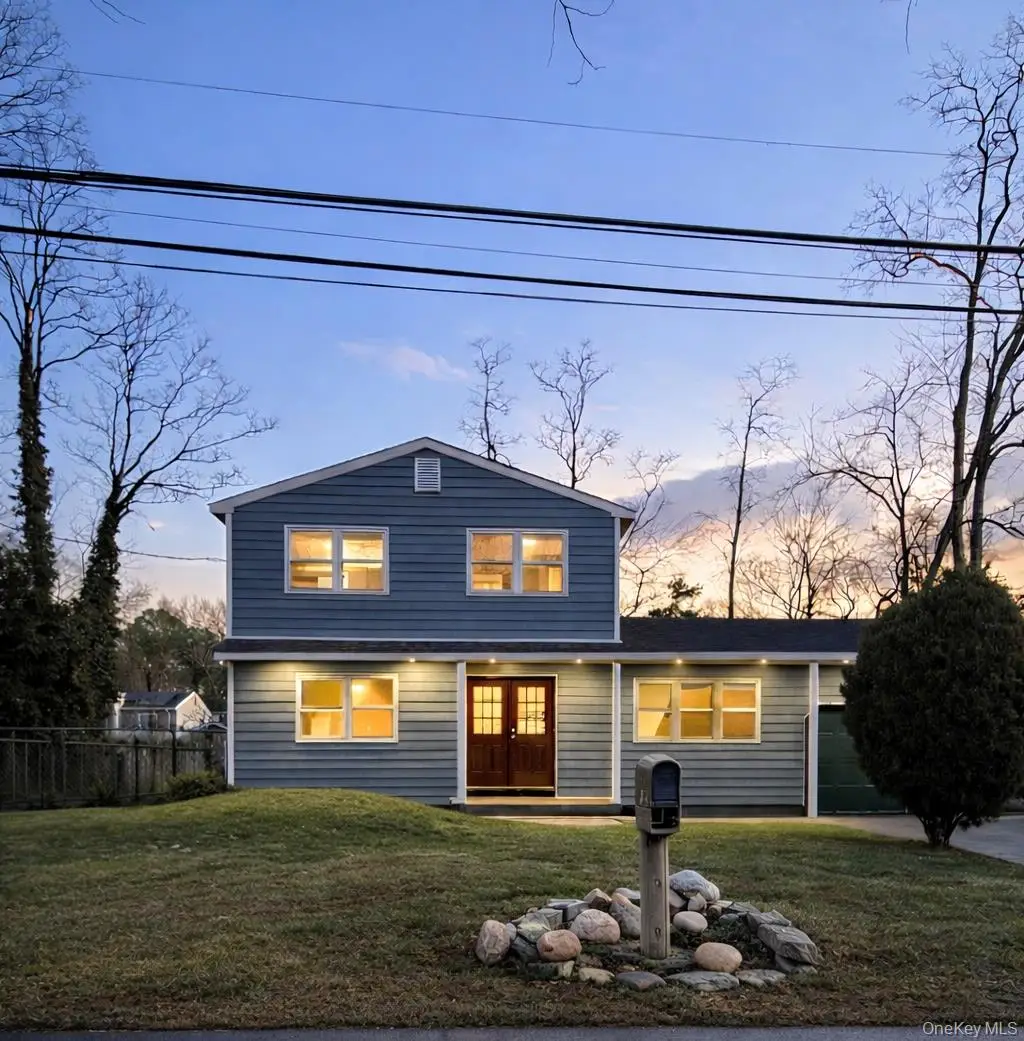 100 Lexington Avenue, Holbrook, NY 11741 - Image #1