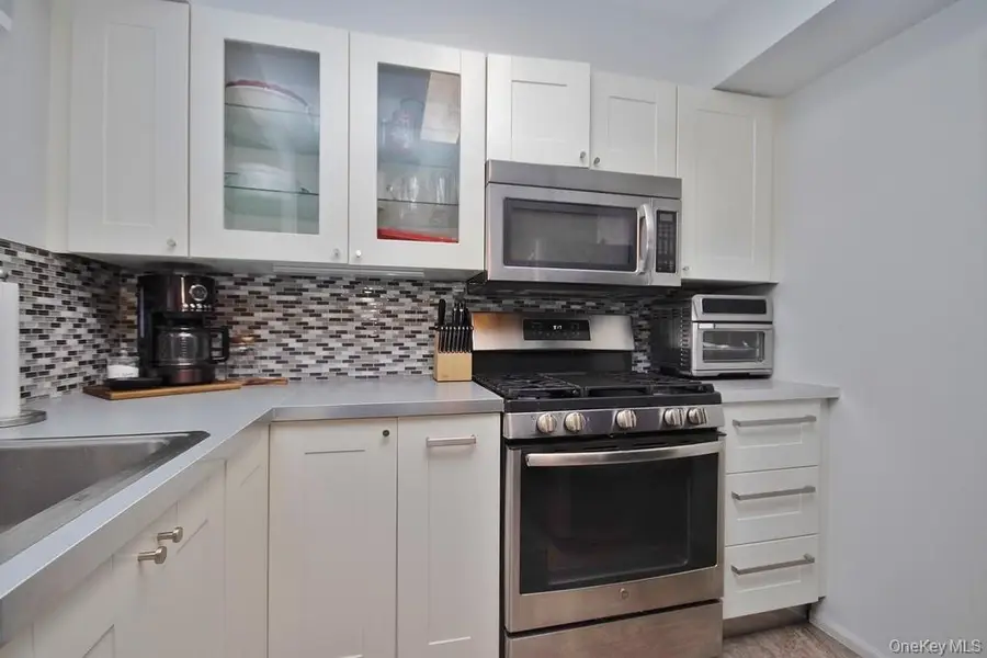 14 Somerset Drive, Suffern, NY 10901 - Image #3