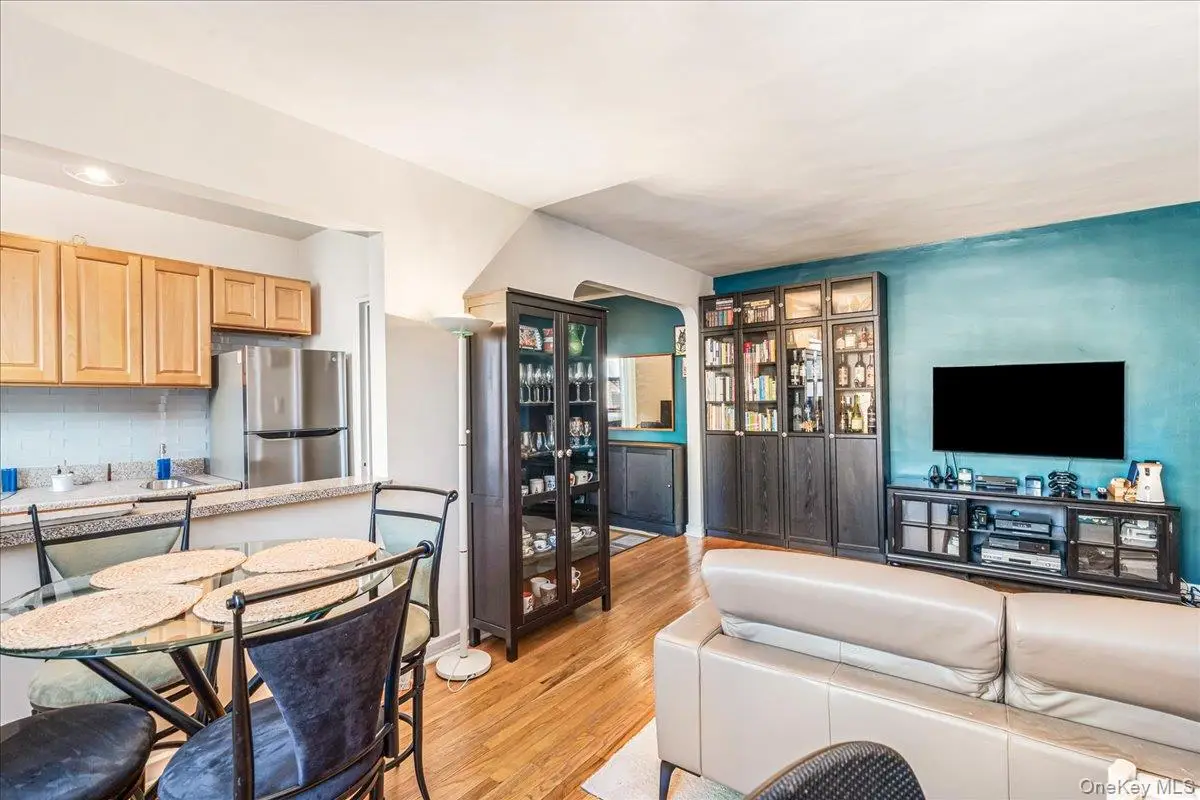 67-35 Yellowstone Blvd #7N, Forest Hills, NY 11375 - Image #1