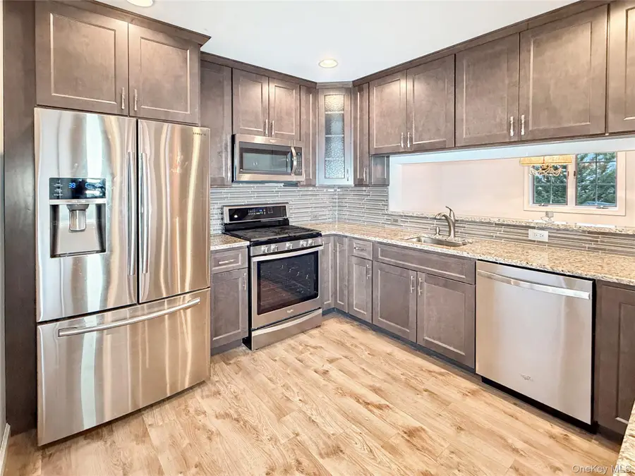 18 Grove Street, Highland, NY 12528 - Image #2