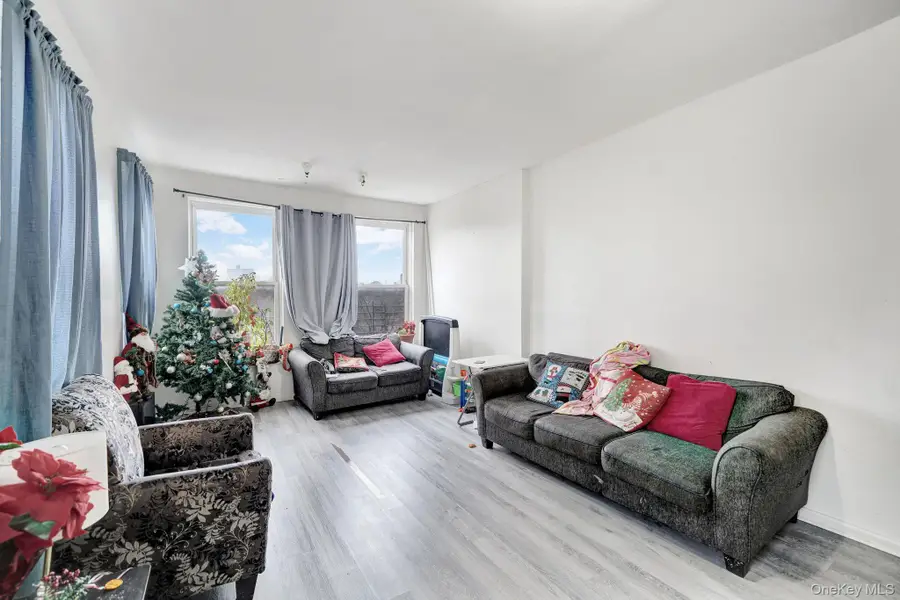 1916 Osbourne Place, Bronx, NY 10453 - Image #3