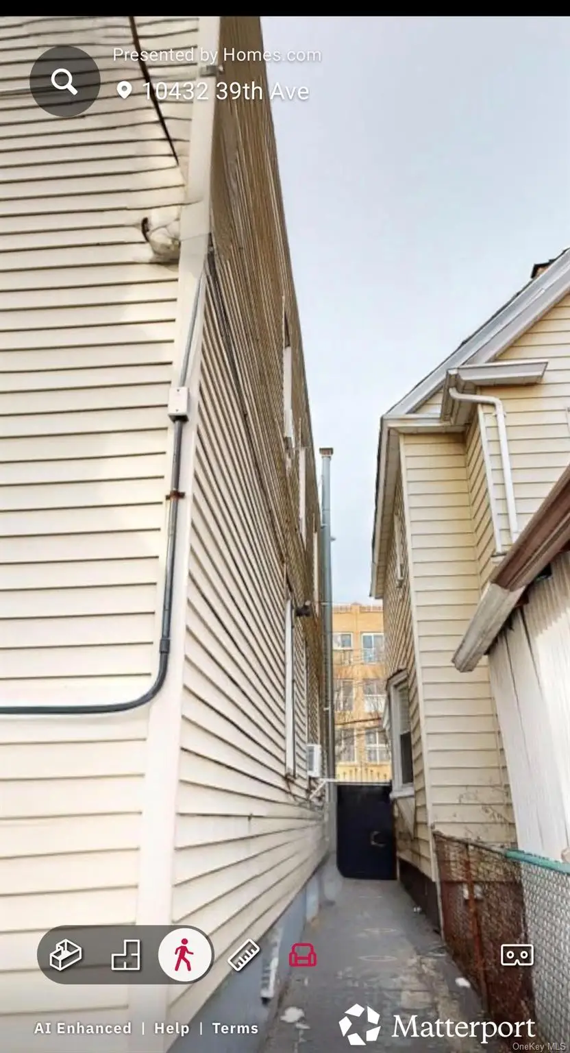 10432 39th Avenue, Corona, NY 11368 - #2