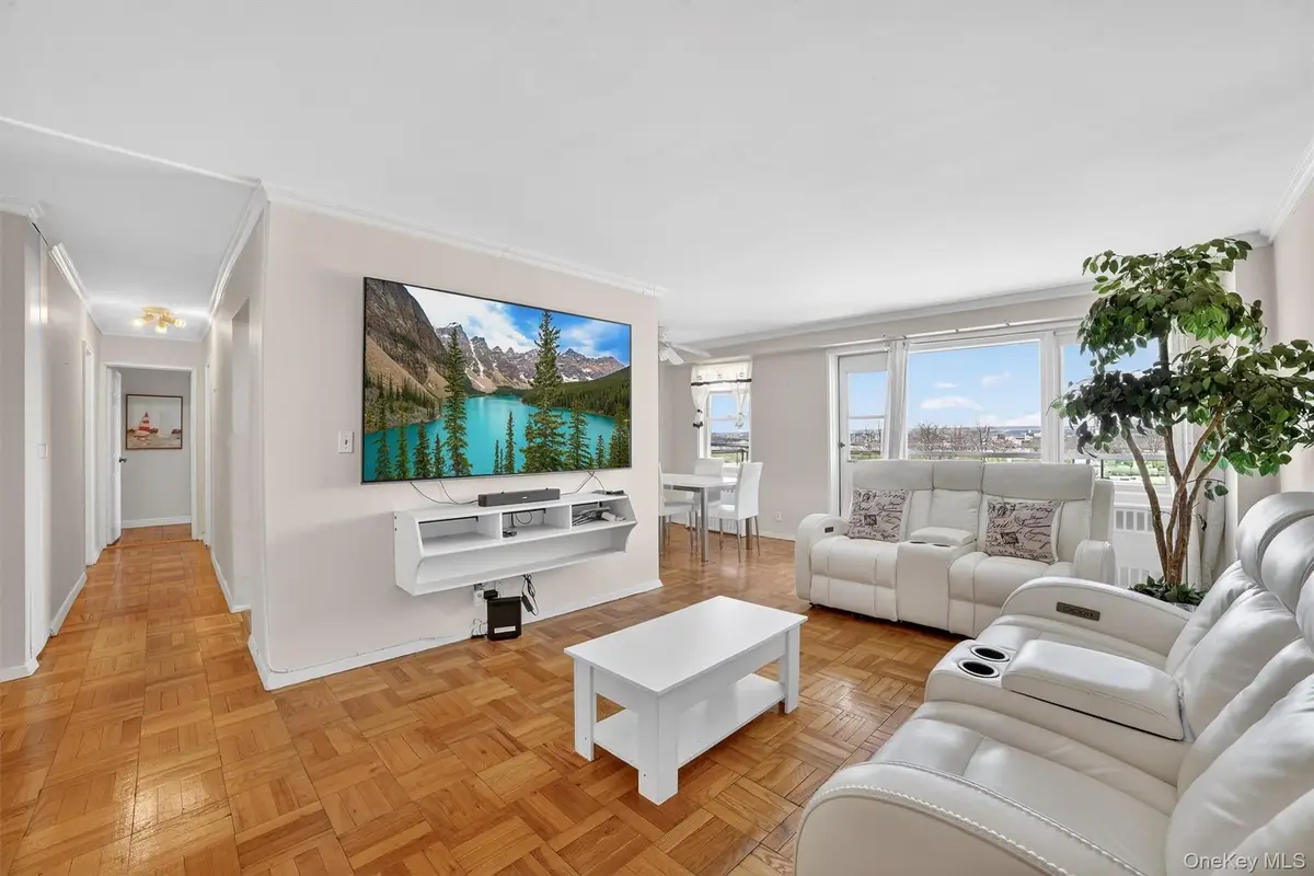 1853 Central Park Avenue #16A, Yonkers, NY 10710 - Image #1