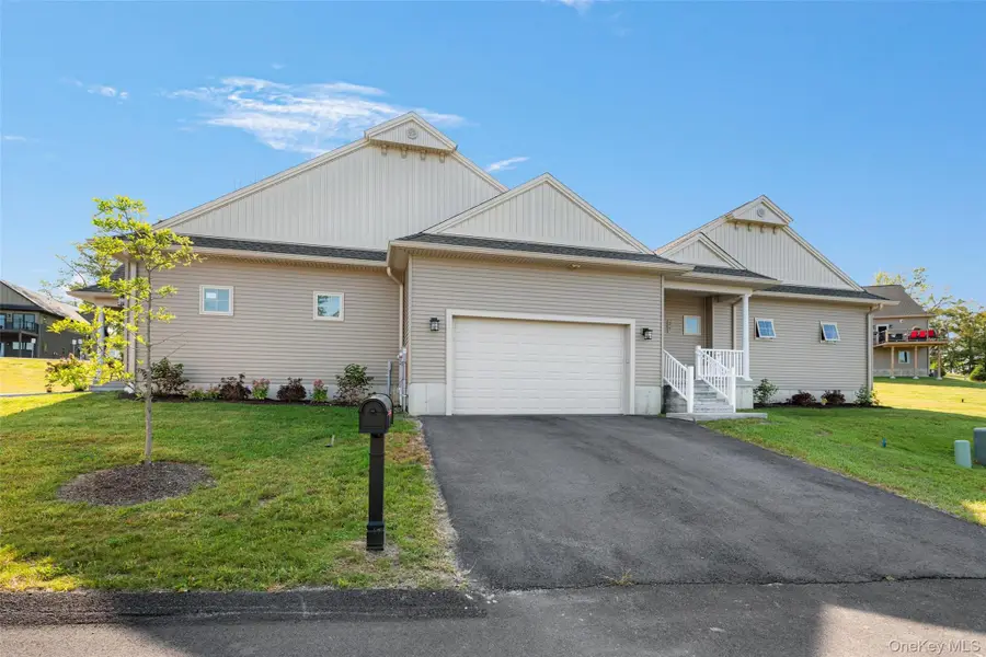 27 Ottaway Lane, Campbell Hall, NY 10916 - Image #2