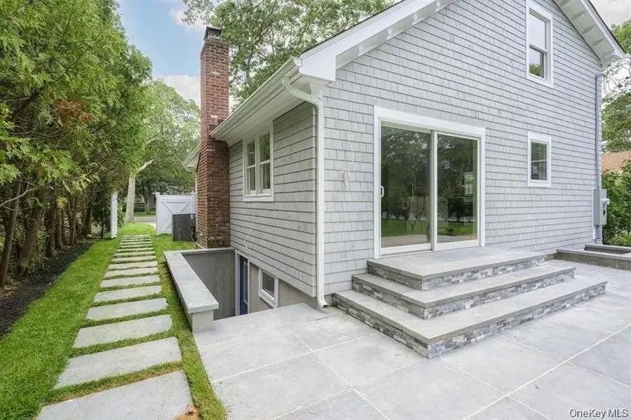 1 Lynnwood Court, Hampton Bays, NY 11946 - Image #2