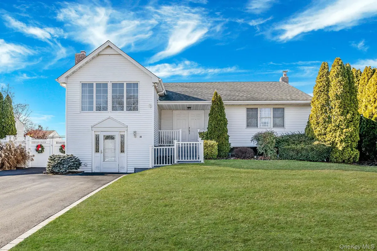 18 Amapola Lane, Kings Park, NY 11754 - Image #1