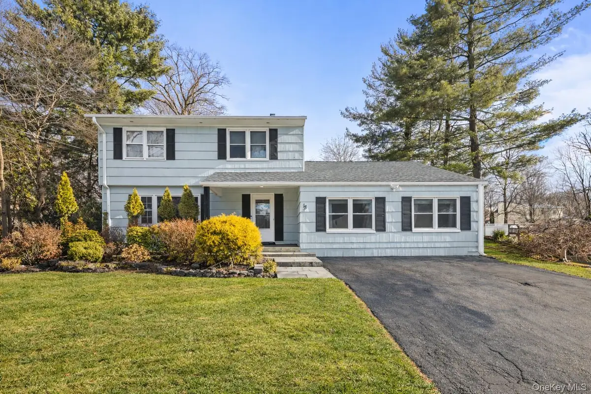 18 Oxford Court, Hillcrest, NY 10977 - Image #1