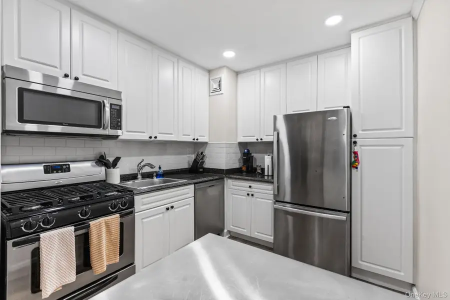 21 Fairview Avenue #616, Tuckahoe, NY 10707 - Image #3