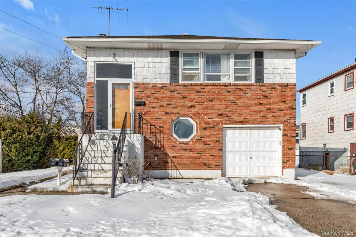 26 Lancaster Road, Island Park, NY 11558 - #1