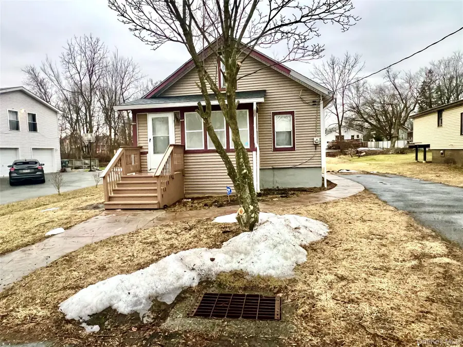 55 Hulse Avenue, Middletown, NY 10940 - Image #2