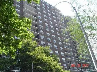 2550 Olinville Avenue #7E, Bronx, NY 10467