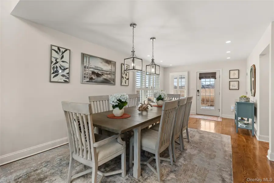 20 Namkee Lane, Blue Point, NY 11715 - #2