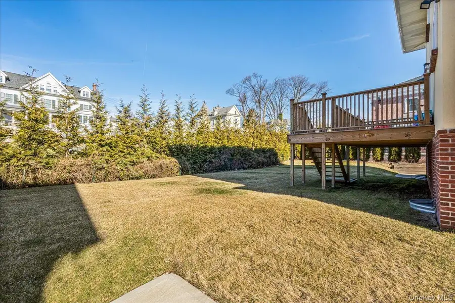 233-25 38th Drive, Douglaston, NY 11363 - Image #2