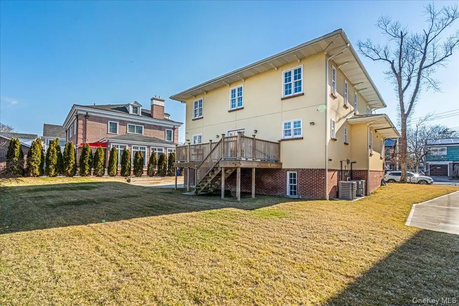 233-25 38th Drive, Douglaston, NY 11363 - Image #3