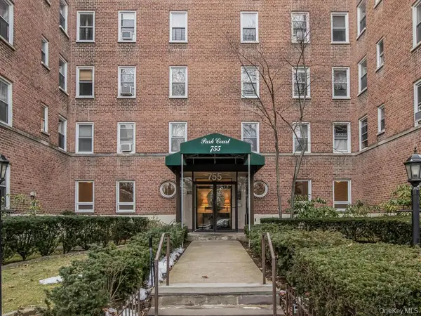 755 Bronx River Road #2G, Bronxville, NY 10708