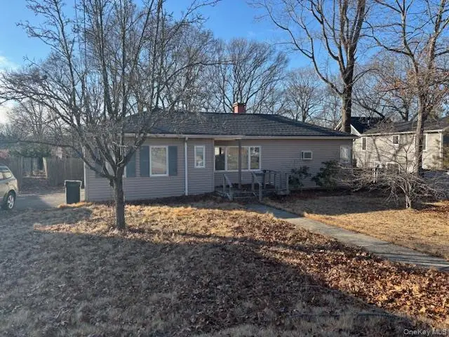 94 Rosemary Lane, Centereach, NY 11720 - Image #2