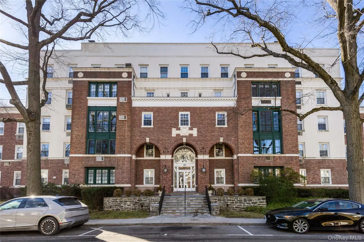 10 Brooklands #5F, Bronxville, NY 10708 - Image #1