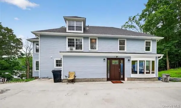 556 Lakes Road, Monroe, NY 10950