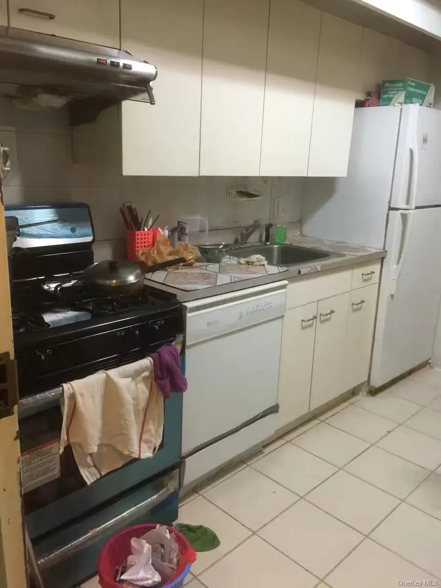 148 Madison Street #9B, New York, NY 10002 - Image #3