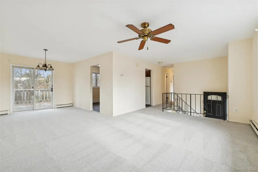 129 E Woodside Avenue, Patchogue, NY 11772 - Image #3