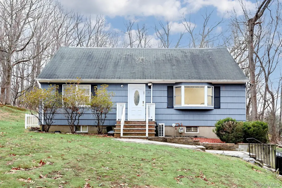 15 Woodland Place, Airmont, NY 10952 - Image #1