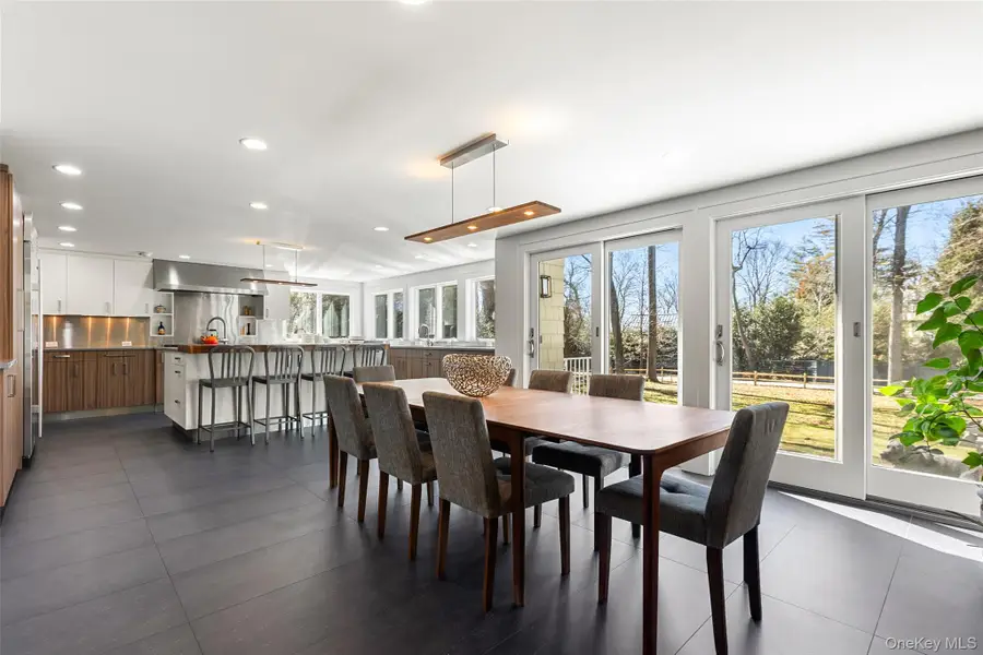 4 Trails End, Rye, NY 10580 - #3