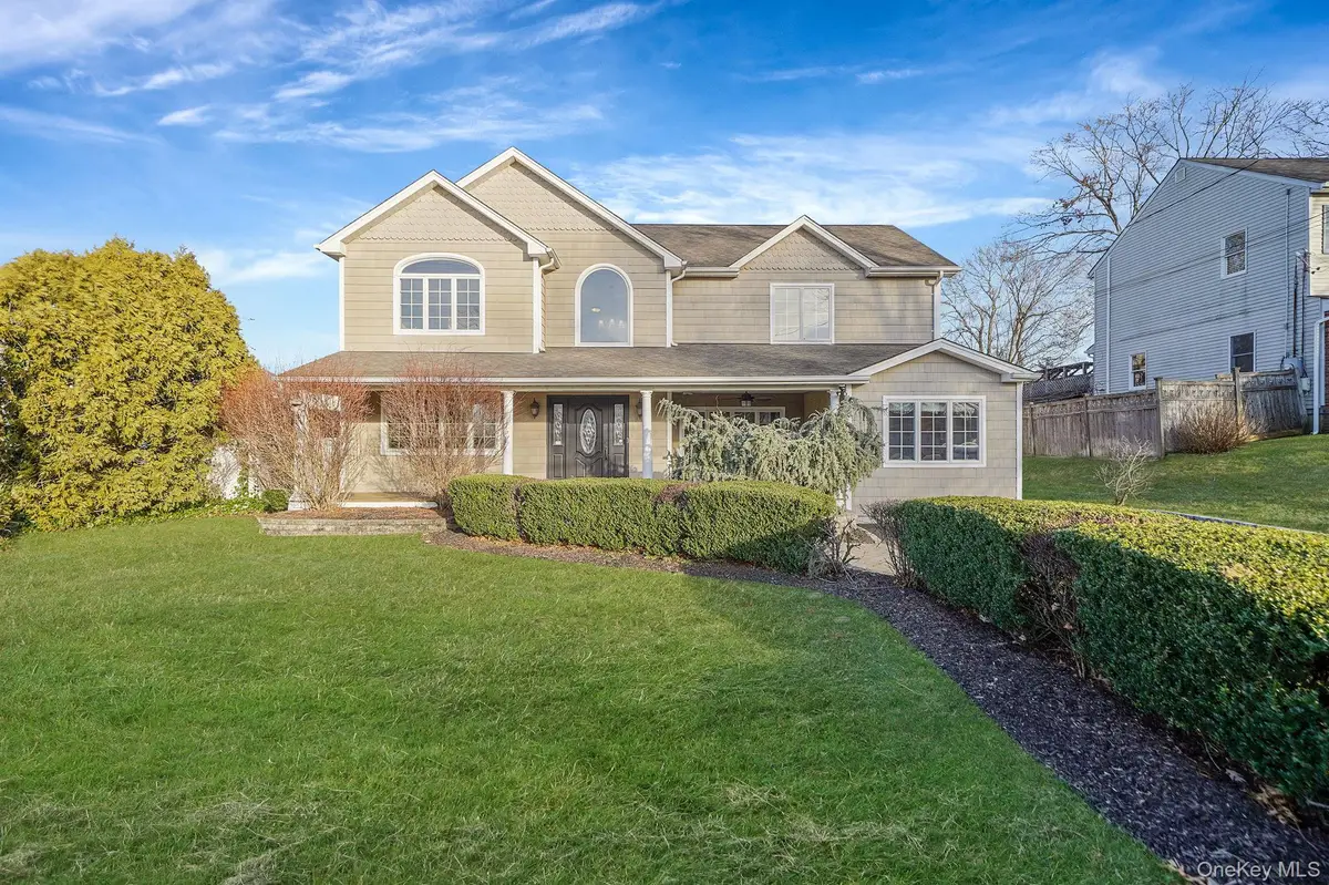 39 13th Avenue, Ronkonkoma, NY 11779 - Image #1