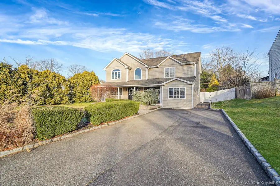 39 13th Avenue, Ronkonkoma, NY 11779 - Image #2