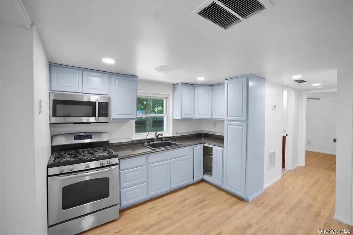 6 Farmingdale Lane, Bloomingburg, NY 12721 - Image #1