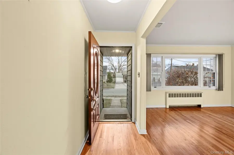 2474 Margaret Street, Bellmore, NY 11710 - Image #3