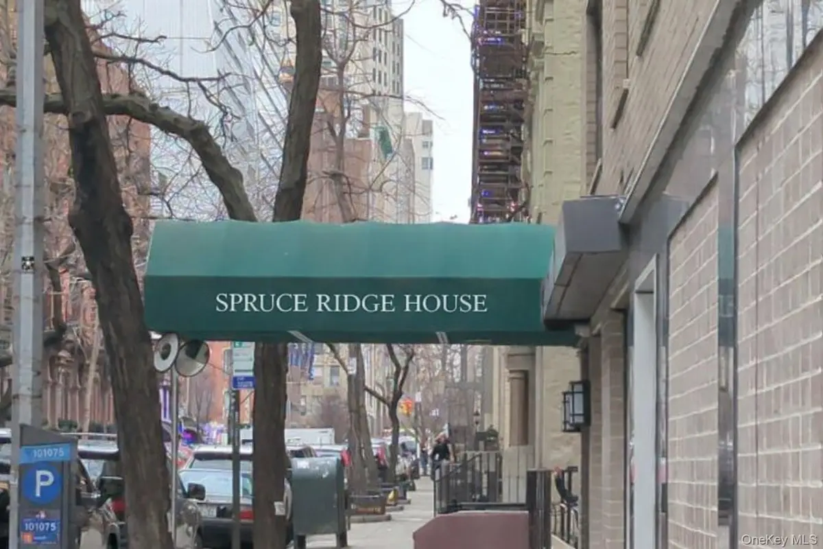 245 E 25th Street #15E, New York, NY 10010 - Image #1