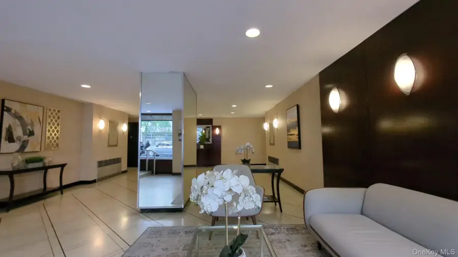 245 E 25th Street #15E, New York, NY 10010 - Image #3