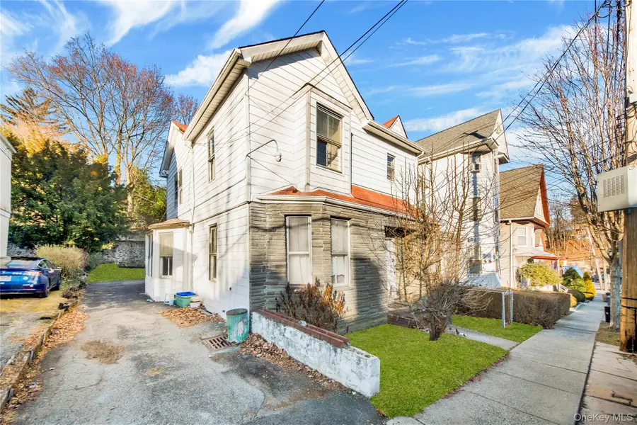 43 Lawrence Avenue, Sleepy Hollow, NY 10591 - Image #2