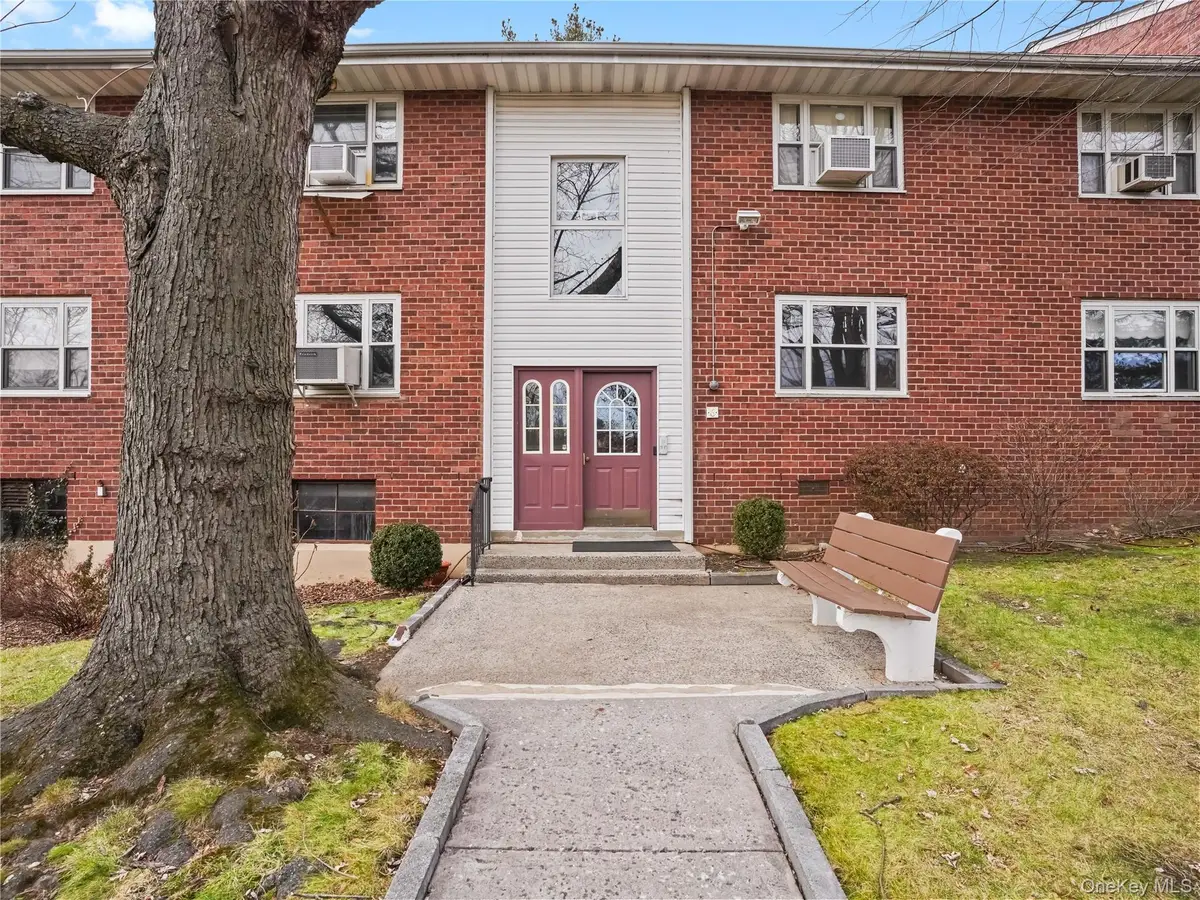 6 Dehaven Drive #1E, Yonkers, NY 10703 - Image #1