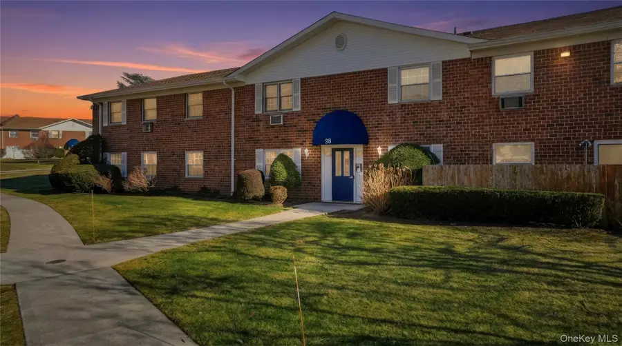 460 Old Town Road #28-A, East Setauket, NY 11766 - Image #2