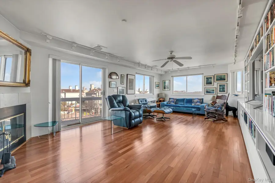 190 Schofield Street, Bronx, NY 10464 - Image #3