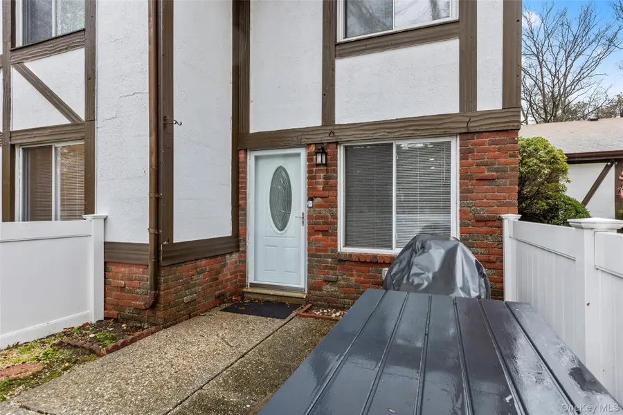 459 Daryl Drive, Medford, NY 11763 - #3