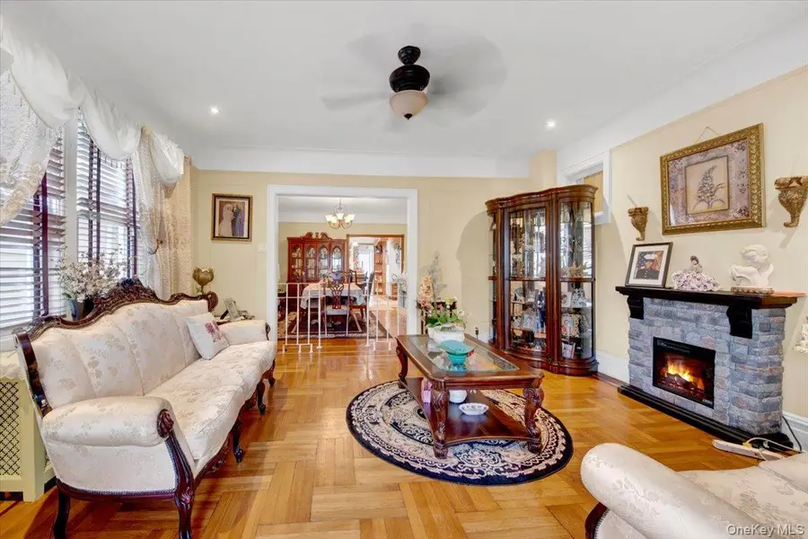 1038 Pierce Avenue, Bronx, NY 10461 - Image #3