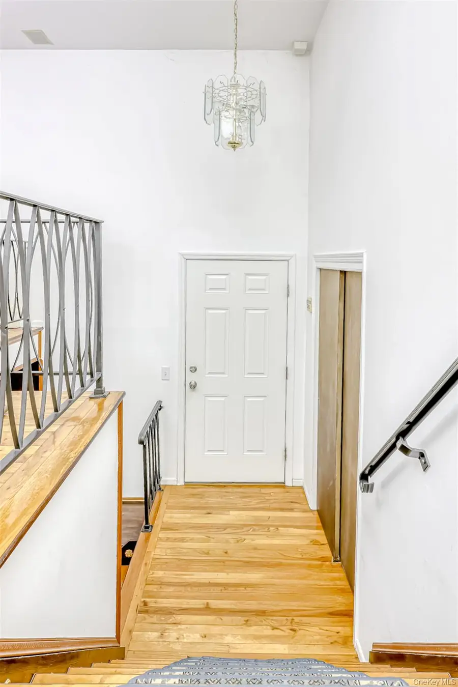 11 Pine Tree Court, Valley Cottage, NY 10989 - Image #3