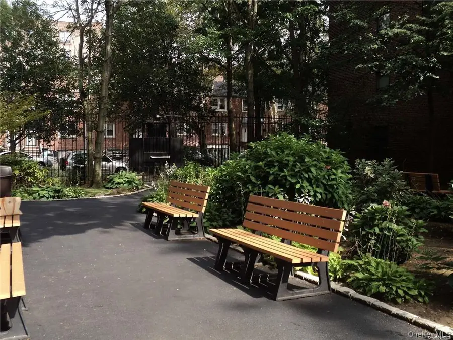 91-10 32nd Avenue #E306, East Elmhurst, NY 11369 - Image #2