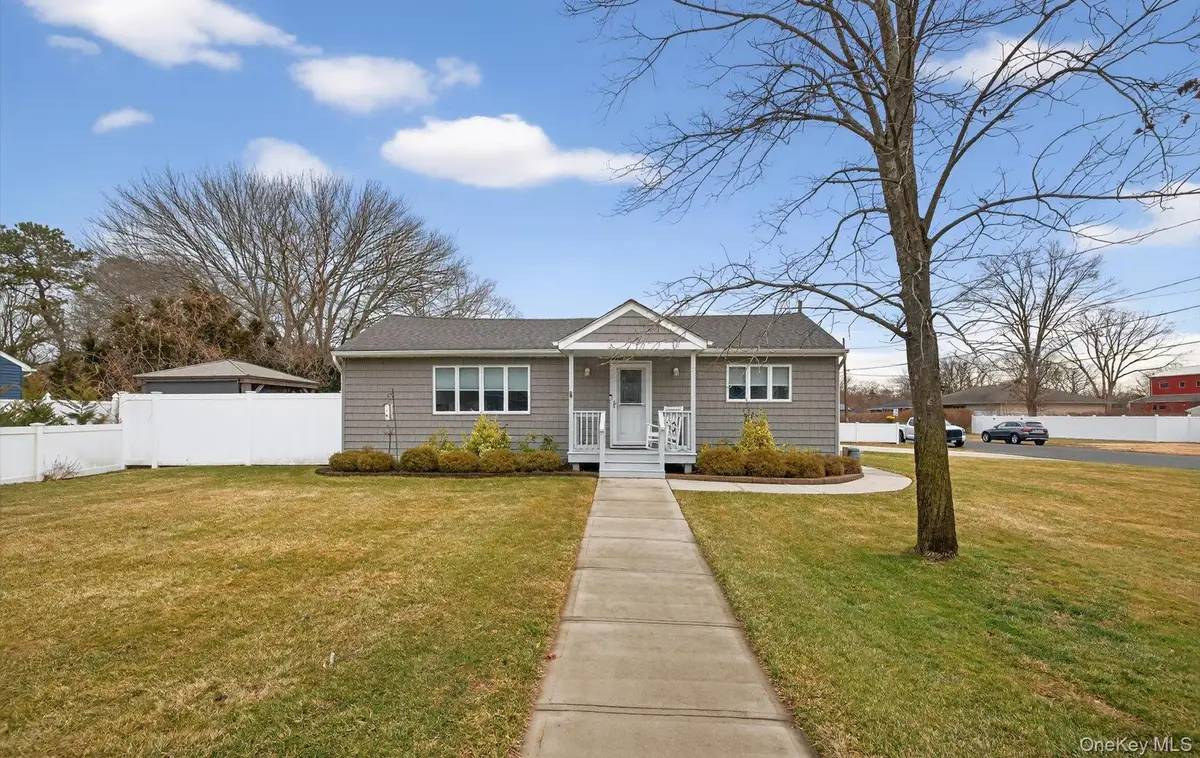 737 Belmore Avenue, Islip Terrace, NY 11752 - Image #1