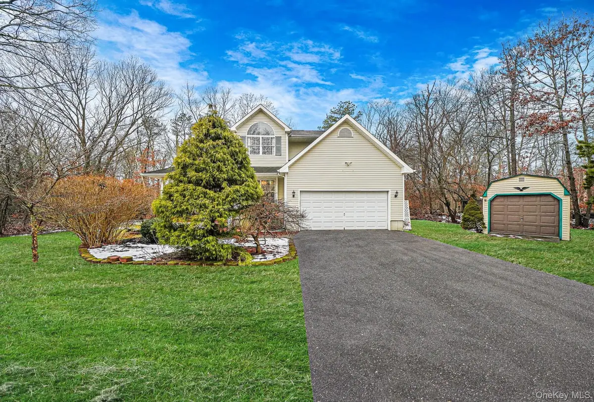 22 Wright Road, Manorville, NY 11949 - Image #1