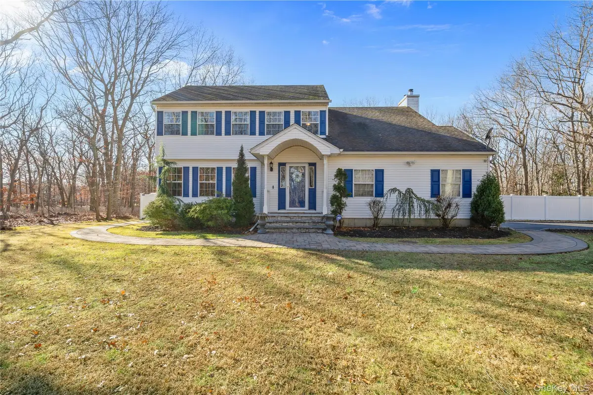 194 Miller Place Road, Miller Place, NY 11764 - Image #1