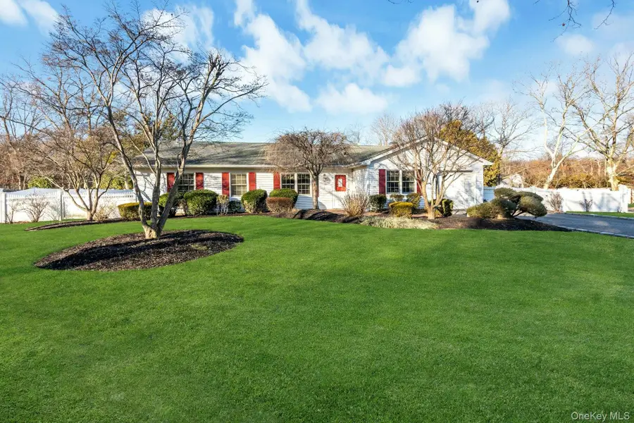 84 Strathmore Village Drive, South Setauket, NY 11720 - Image #2