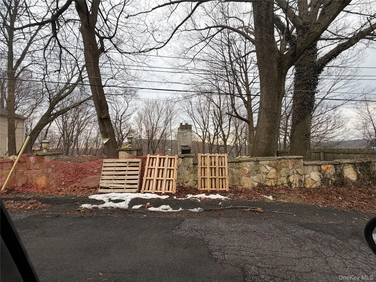 21 Amawalk Road, Carmel, NY 10512 - Image #1