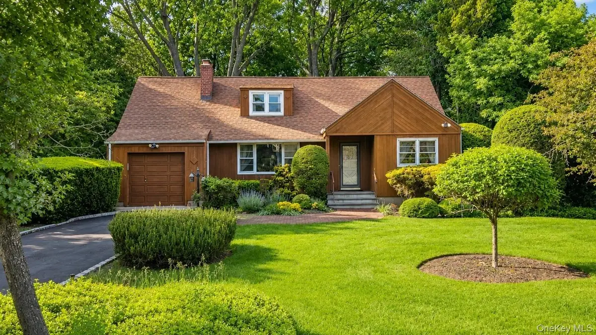 9 Sheep Pasture Lane, Huntington, NY 11743 - #1