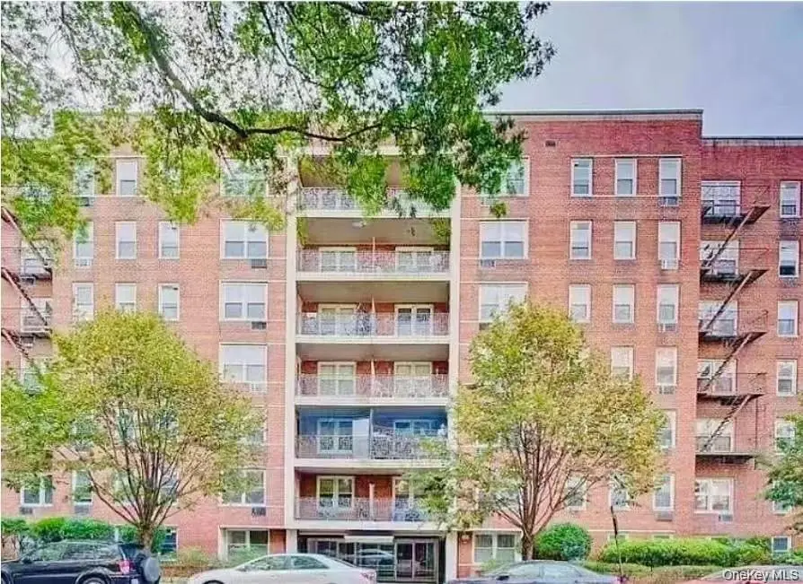 144-30 Sanford Avenue #2C, Flushing, NY 11355 - Image #1