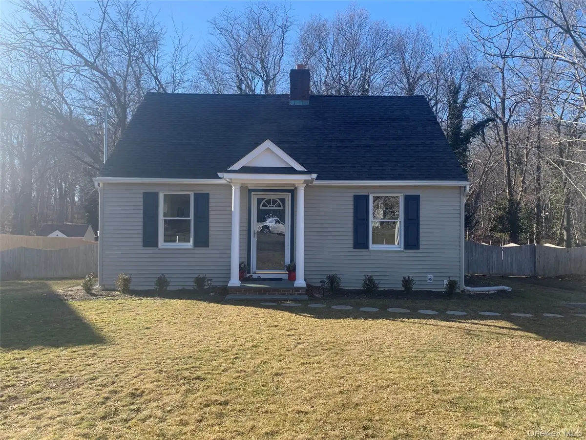 6 Acorn Lane, Stony Brook, NY 11790 - Image #1