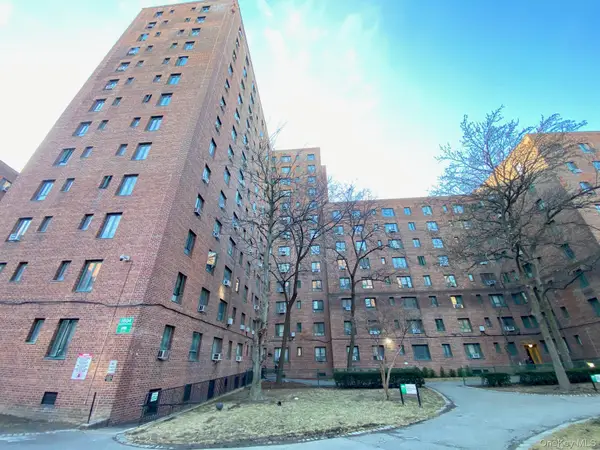 1604 Metropolitan Avenue #8F, Bronx, NY 10462
