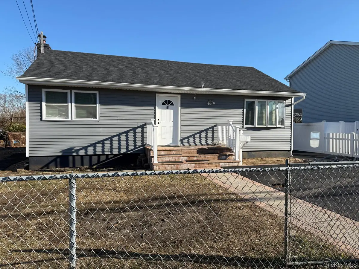 447 Albany Avenue, Amityville, NY 11701 - Image #1